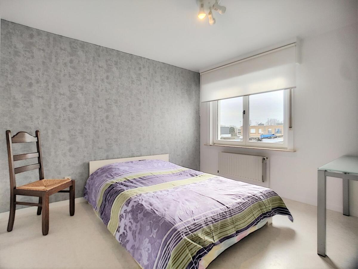 Aangename gezinswoning met tuin, garage &amp; achteruitgang - Heist 