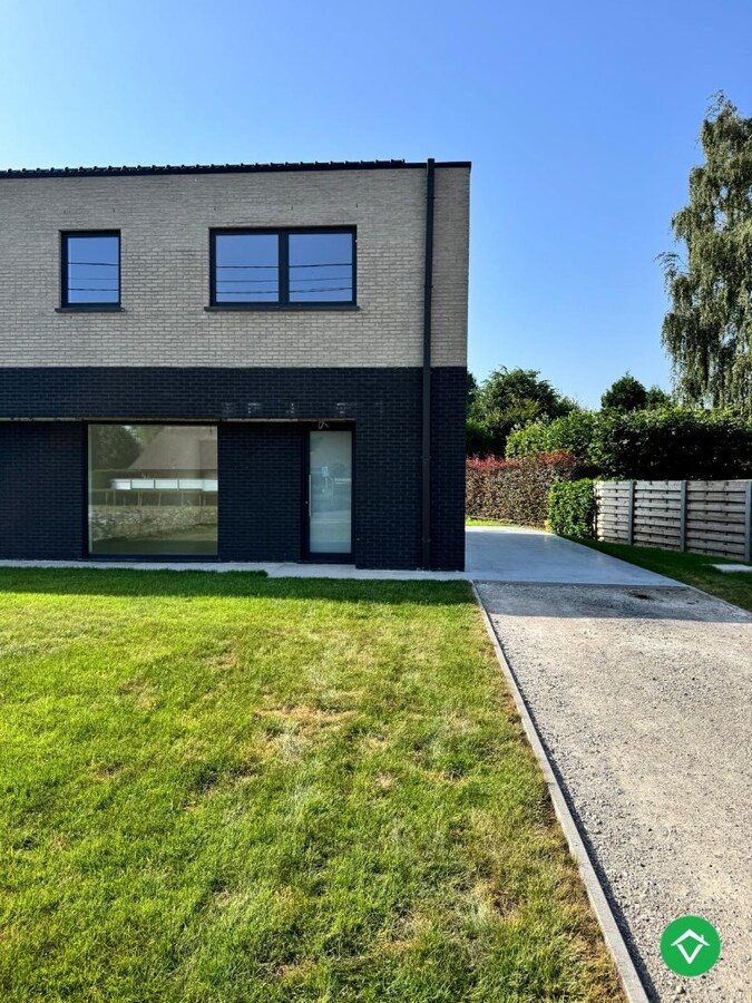 TE HUUR – Energiezuinige nieuwbouwwoning met tuin 