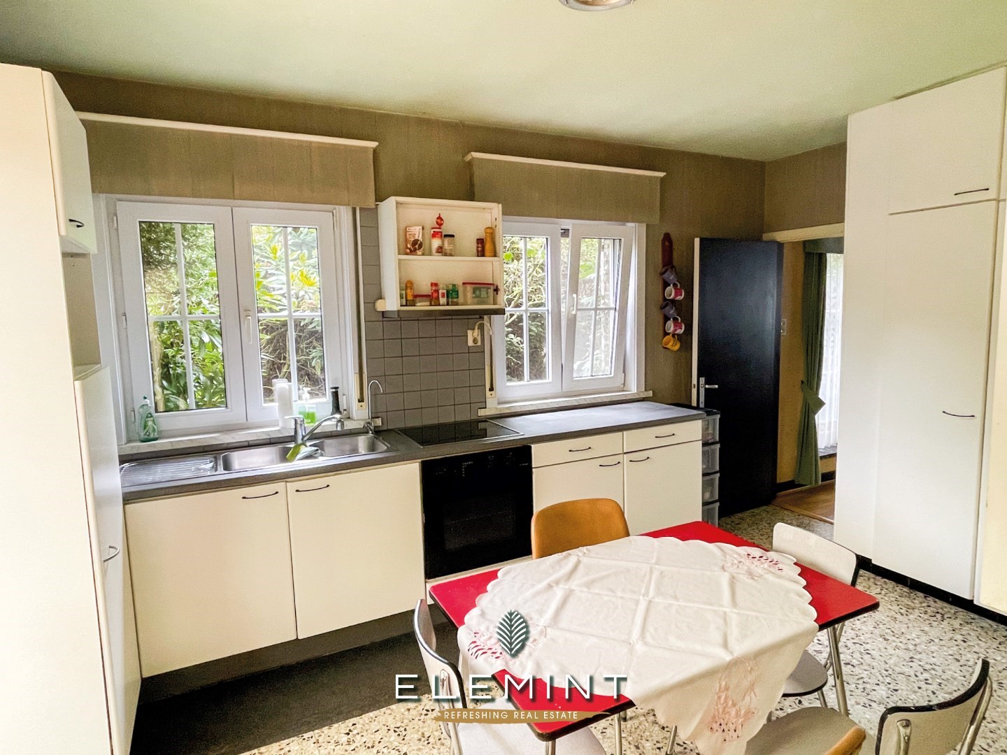 Rustig gelegen statige ruime villa in Nazareth 