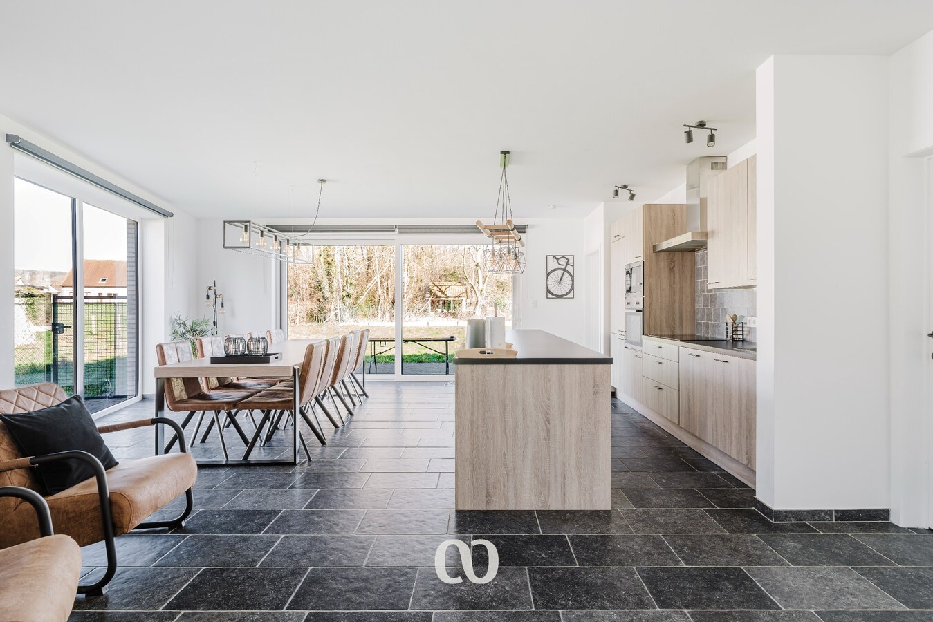 Ruime nieuwbouwwoning met 4 slaapkamers 