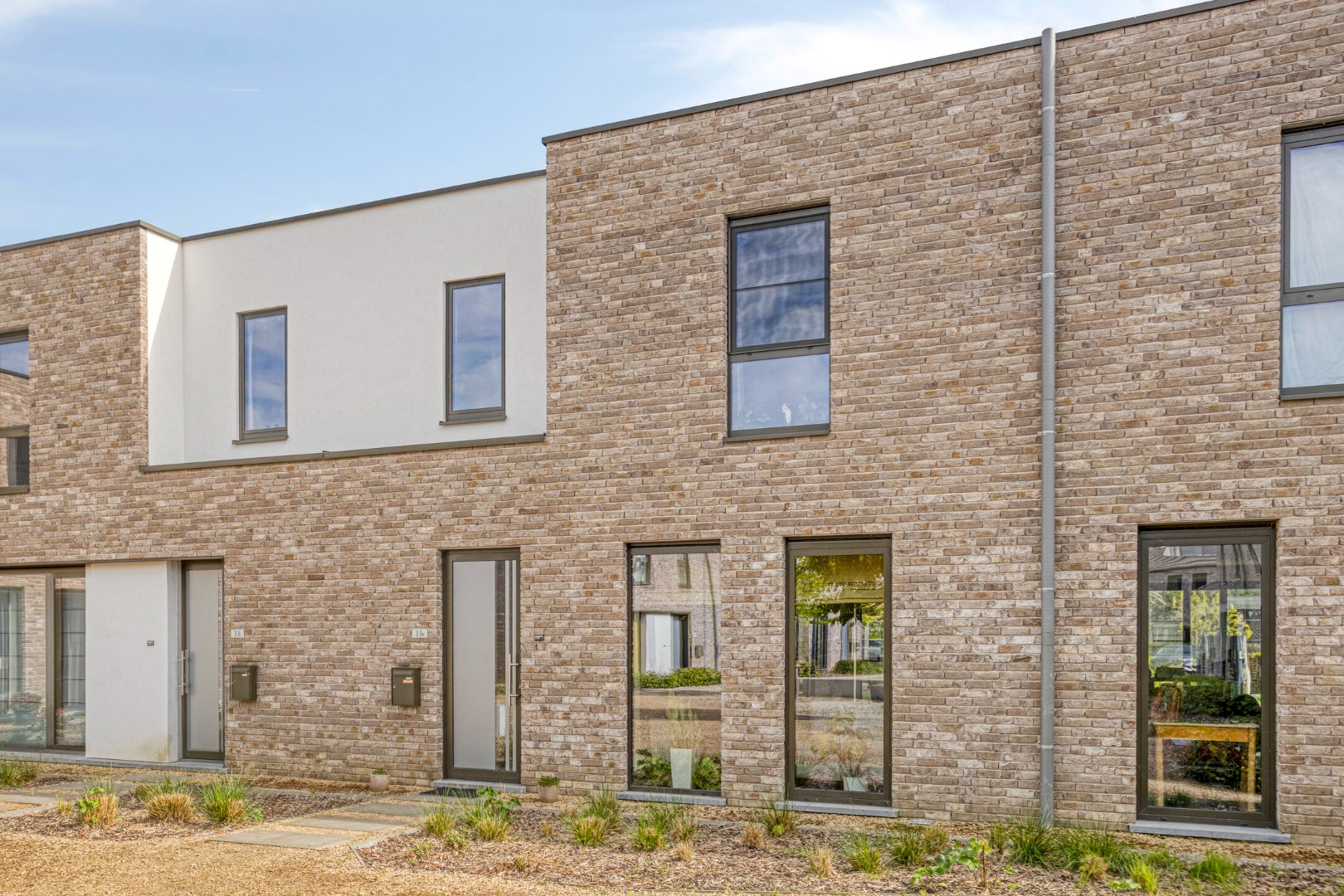 Recente en energiezuinige woning met 2 slpk. nabij Geel-Centrum 