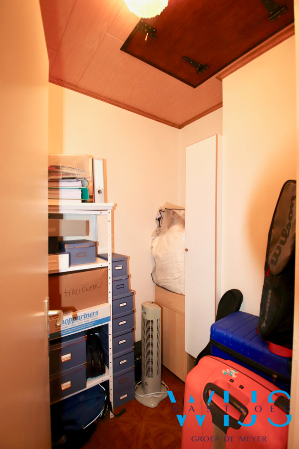 Instapklare woning in een rustige woonwijk te ERTVELDE! 