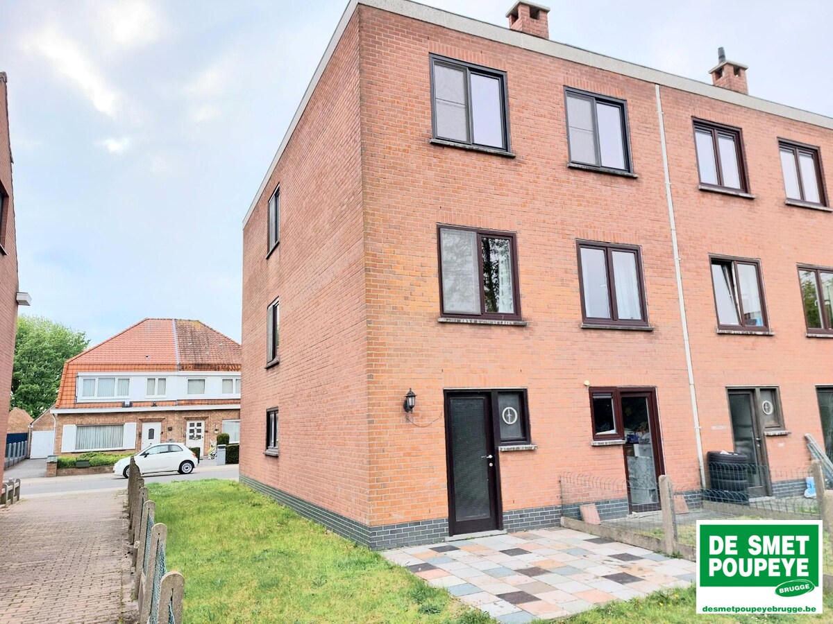 Hoekappartement  met garage 
