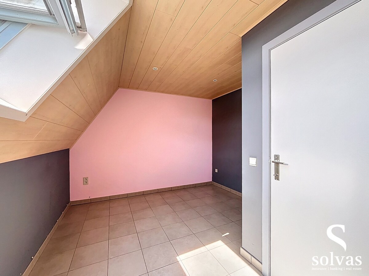 Ruim dakappartement met 2 slaapkamers! 