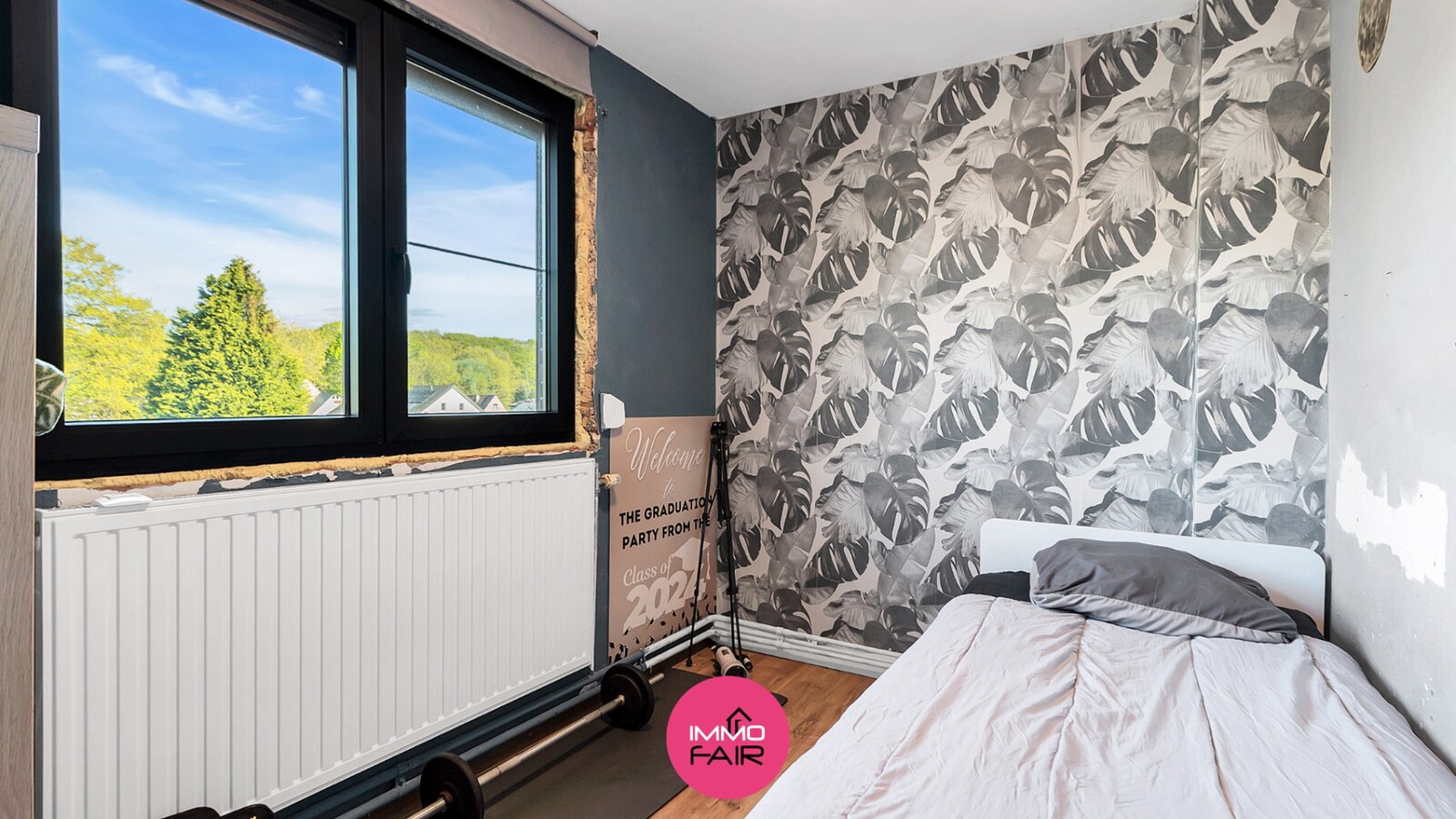 Grotendeels gerenoveerde woning in bosrijk gebied! 