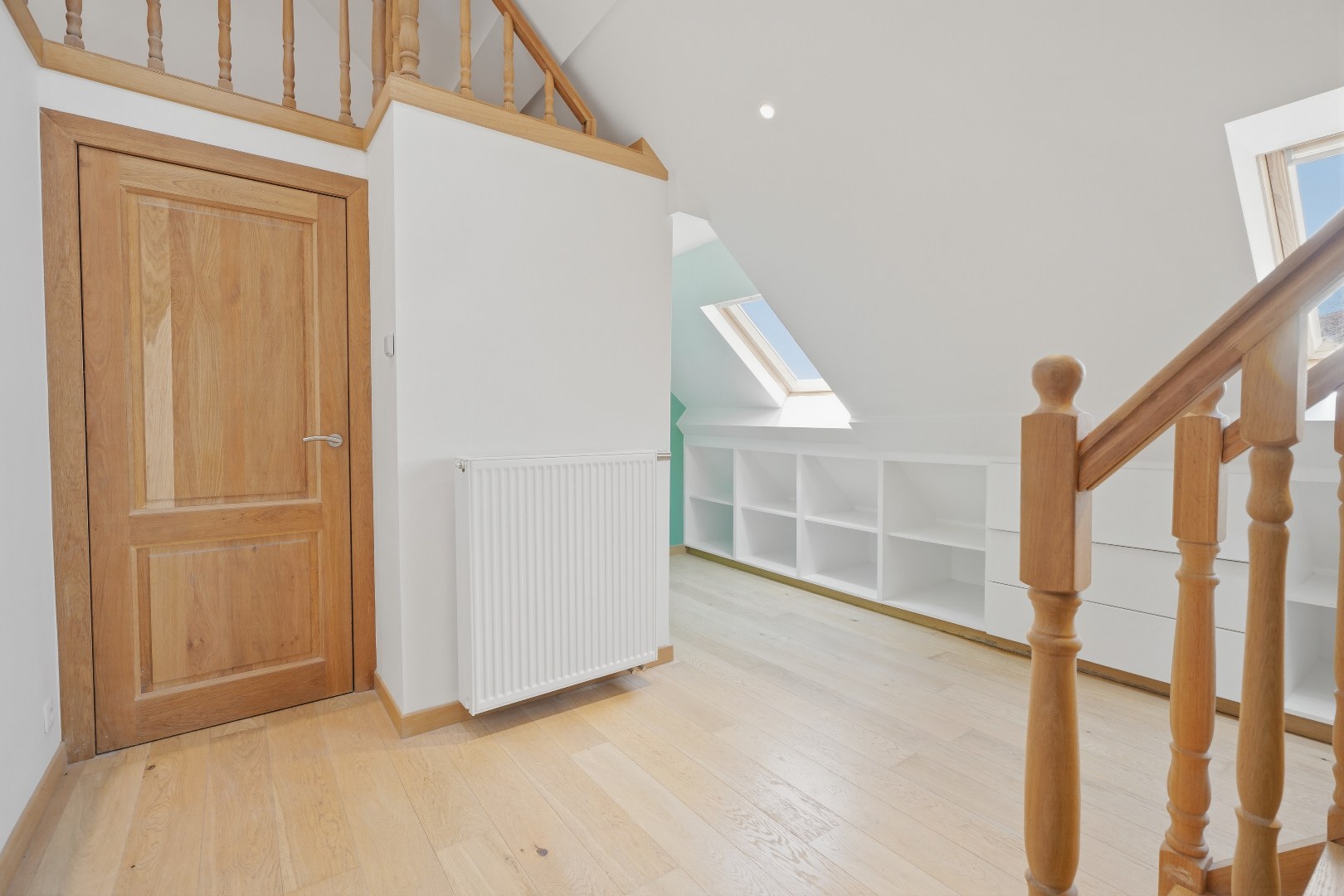 Herenhuis met handelsruimte &amp; wellness in Nieuwpoort-Stad 