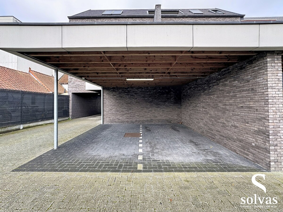 Overdekte parkeerplaats te huur 