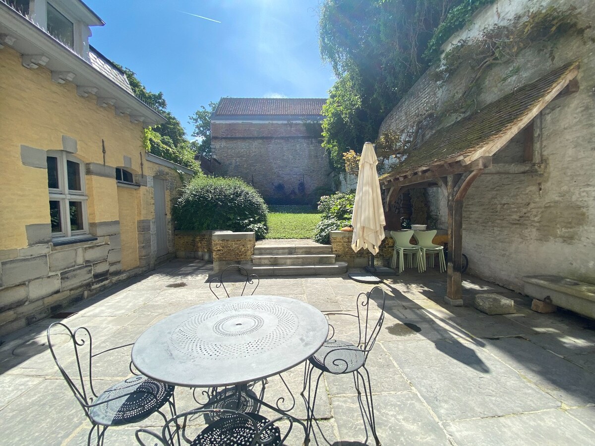 Maison de maître, idéale pour profession libérale ! 