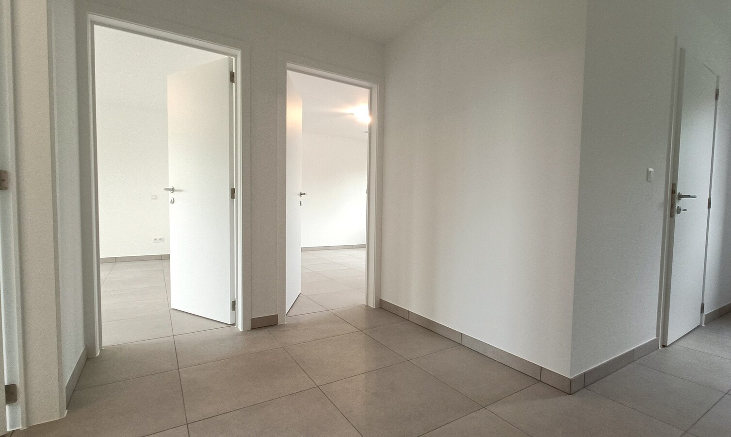 Nieuwbouw woning met tuin, terras en 3 slaapkamers 