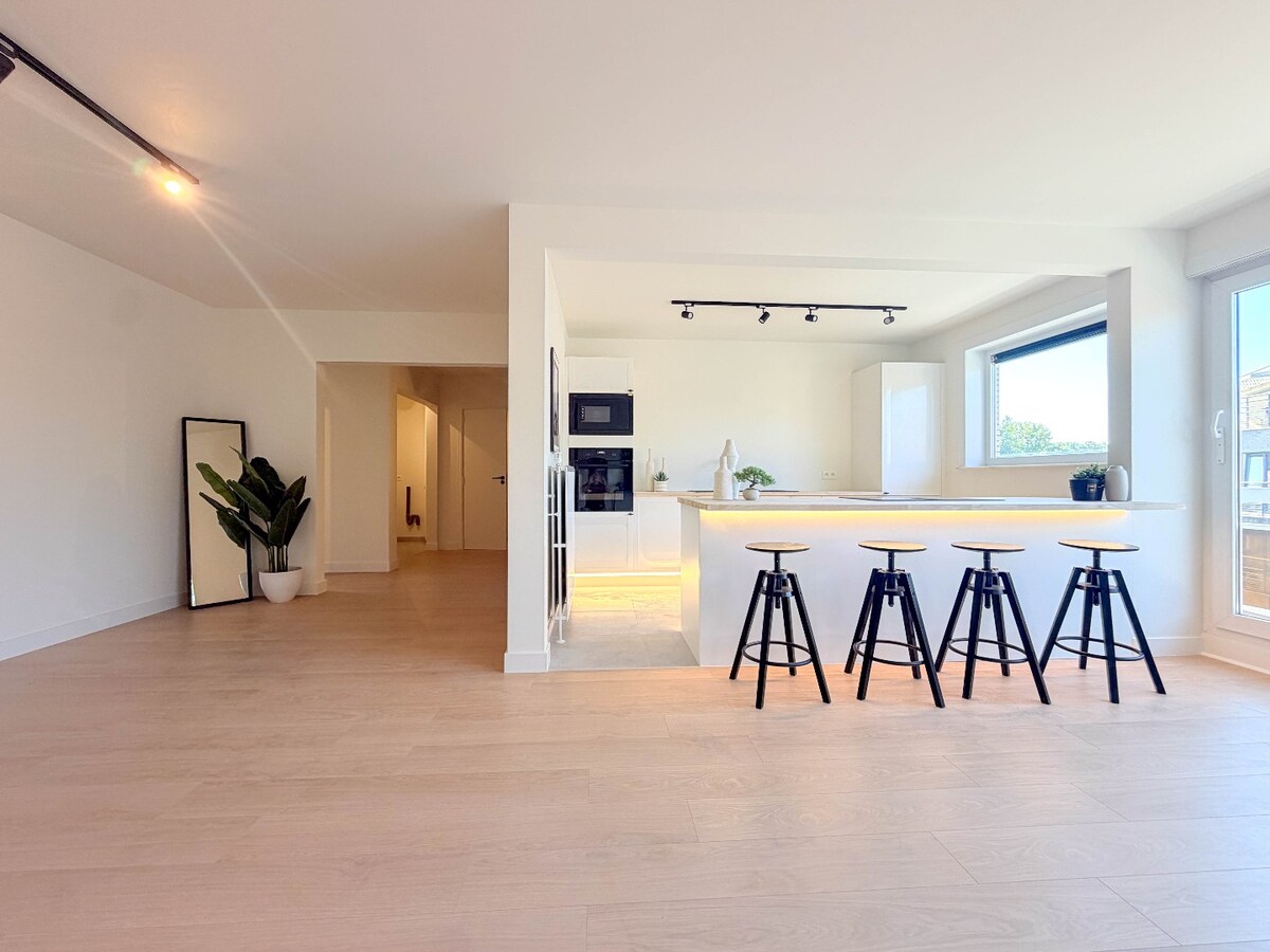 Prachtig ruim appartement in centrum Gullegem ! *** NONO INSPIRED *** 