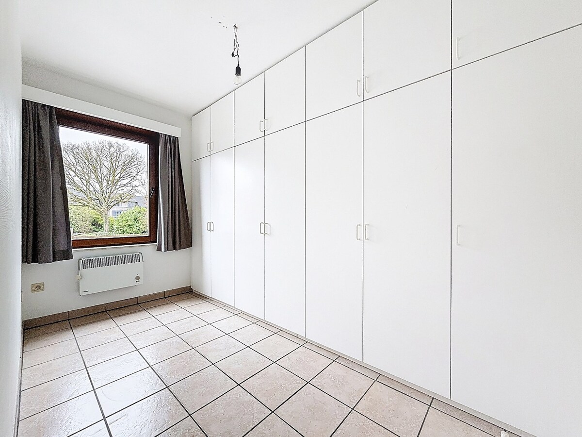 Leuk appartement met groot terras en garage nabij centrum Zottegem 