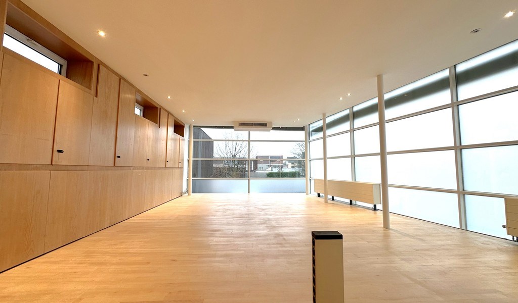 Lichtrijke kantoren te huur aan Nijverheidskaai in Gent