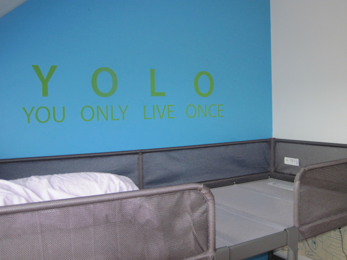 Eigentijdse villa met aangename tuin - rustig gelegen, én toch nabij N60 en E17. 