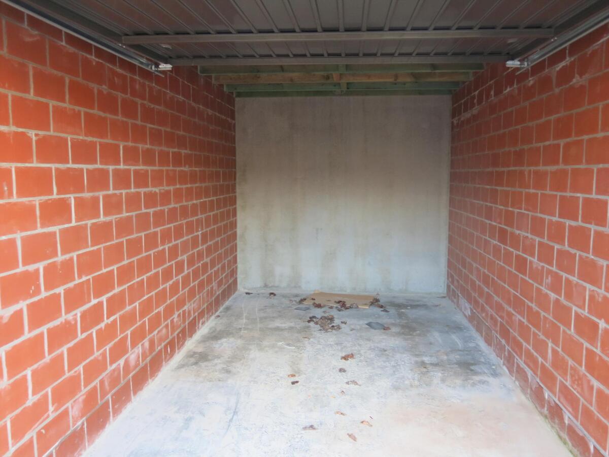 Ruim 2 slaapkamerappartement op de Markt in Houthulst 