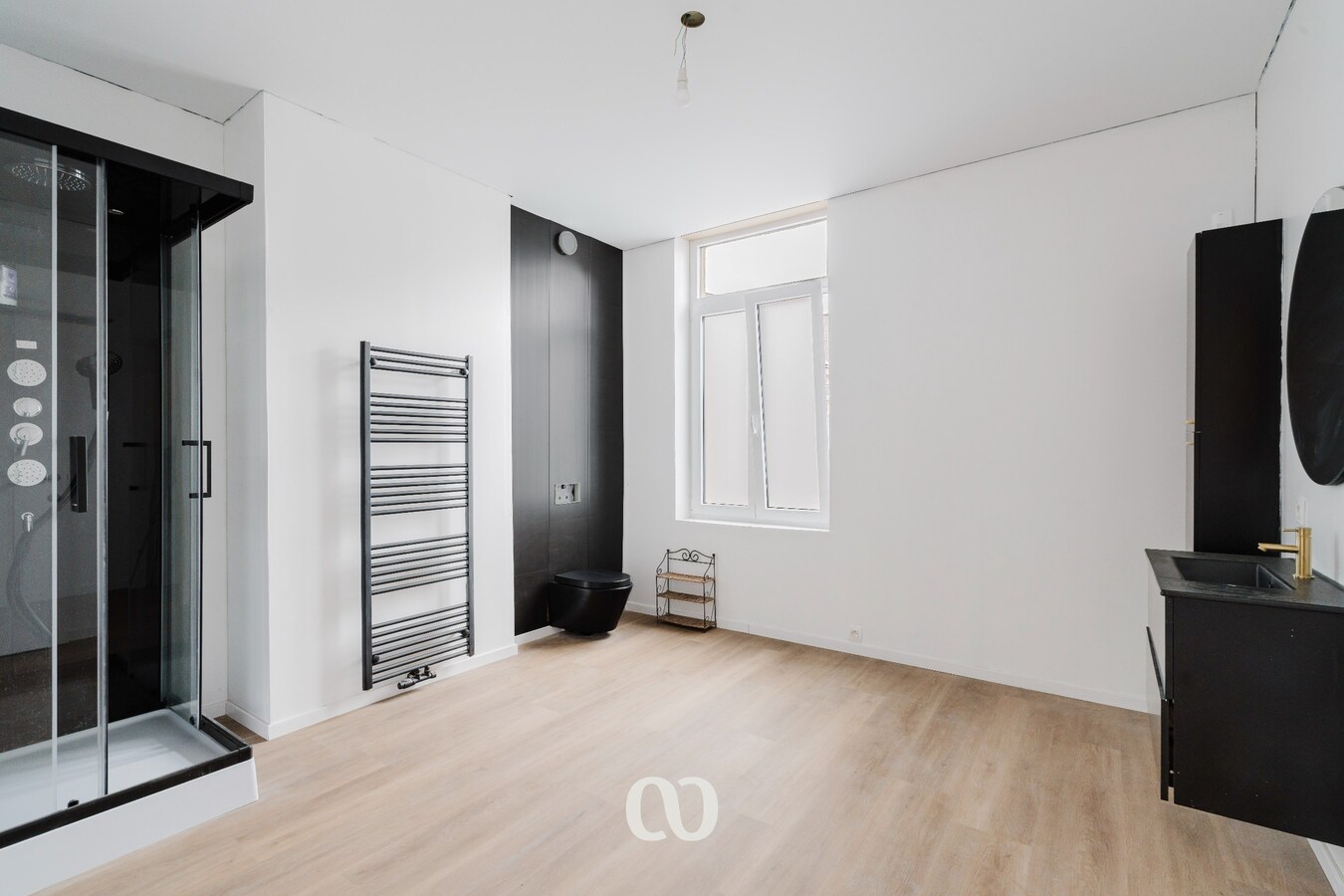 Volledig gerenoveerde woning met EPC A en zonnige tuin in Gent 
