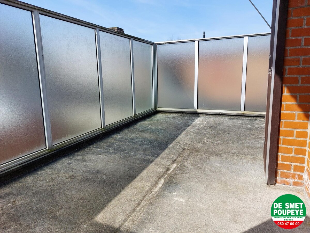 Ruime studio met terras 