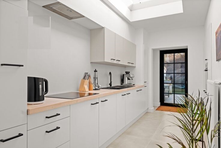 Mooi gerenoveerde woning met terrastuin *** PAS VRIJ VANAF 1 JANUARI, NIET VROEGER! 