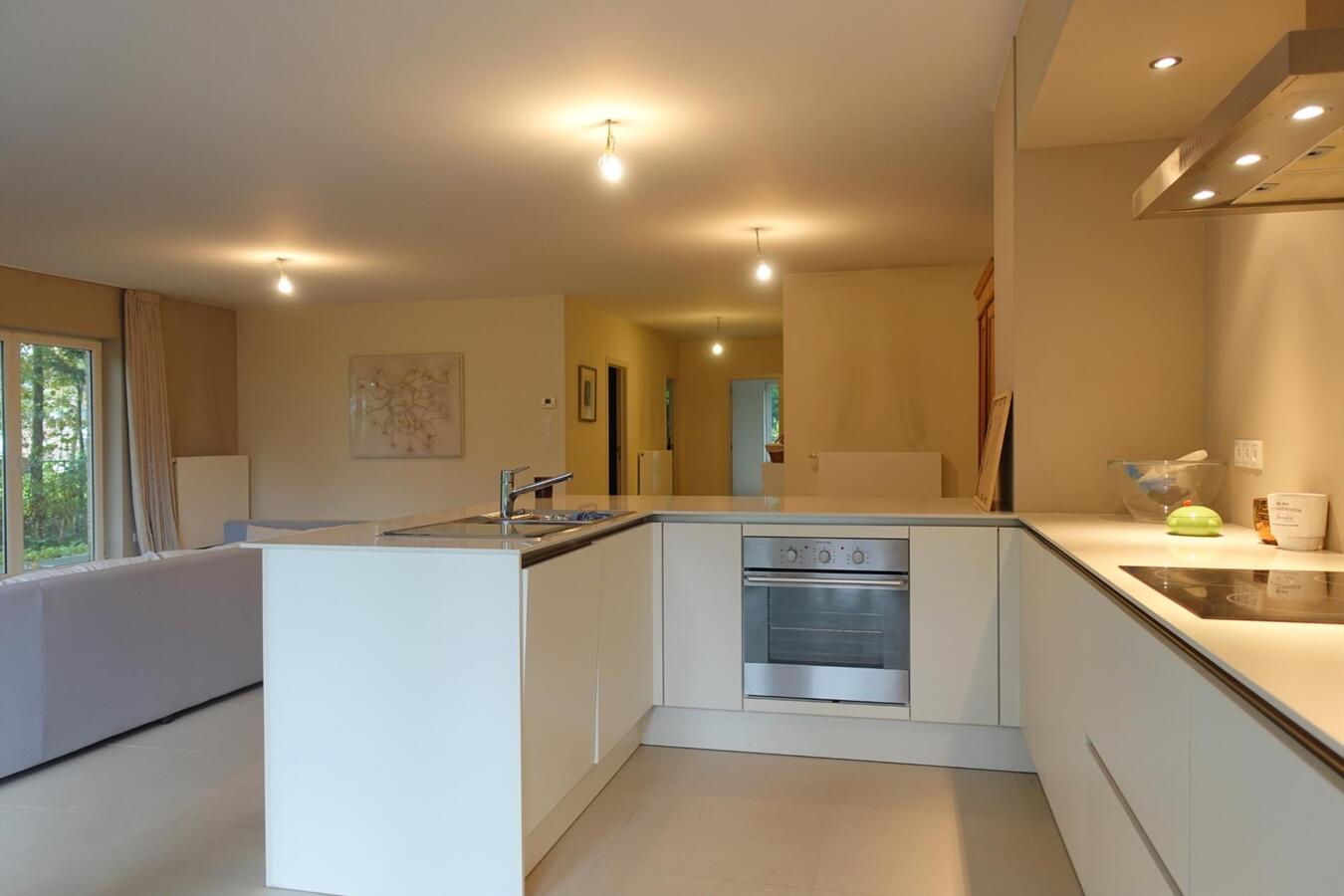 Prachtig hoekappartement in groene Residentie 