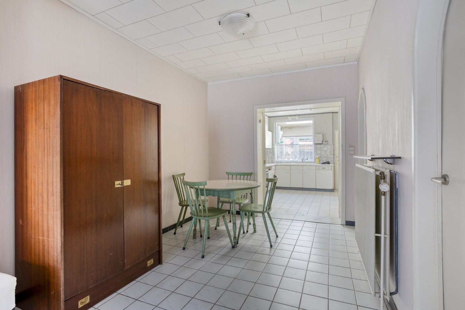 Centraal gelegen rijwoning in Kessel-Lo met parking - EPC 246 kwh/m² 