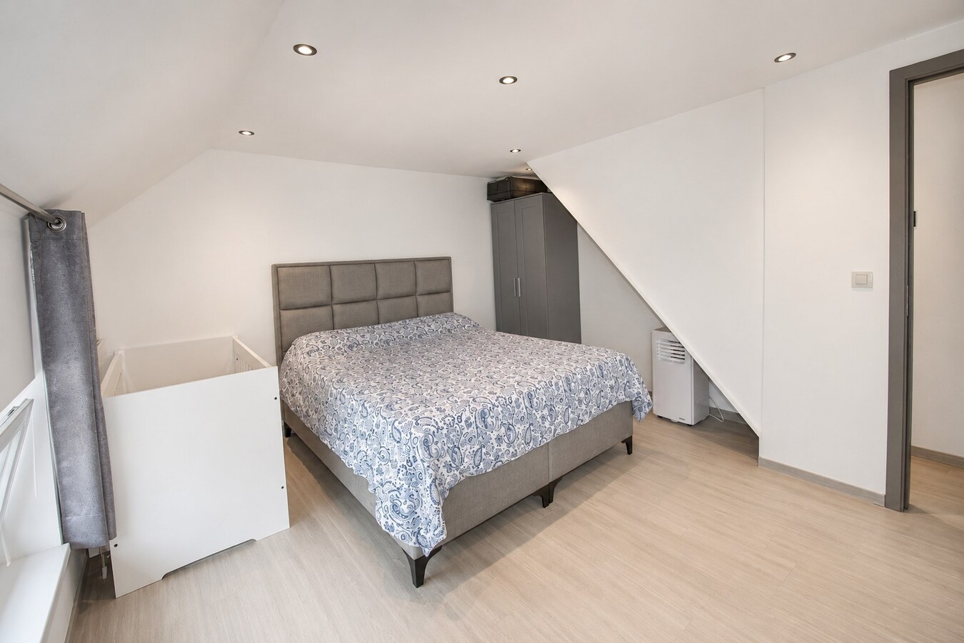 Te koop: Charmante en volledig instapklare woning met 2 slaapkamers en energielabel B in Rumst! 