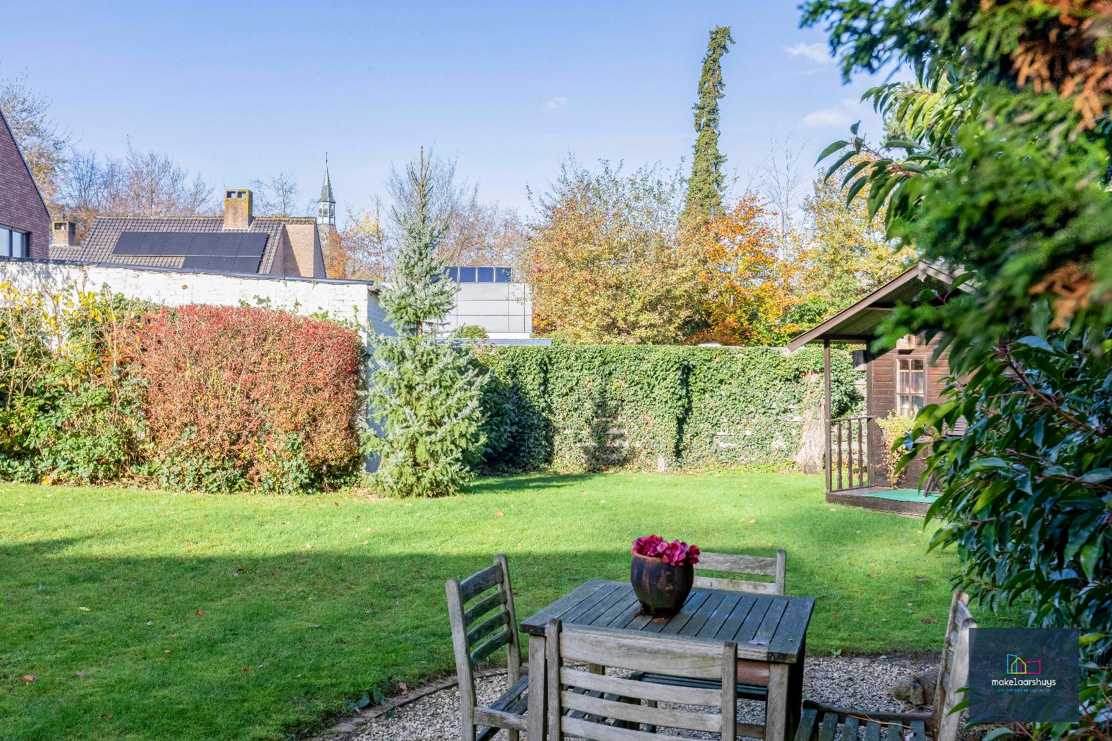 Ruime bungalow met 5 slp., tuin en garage in Mariakerke 