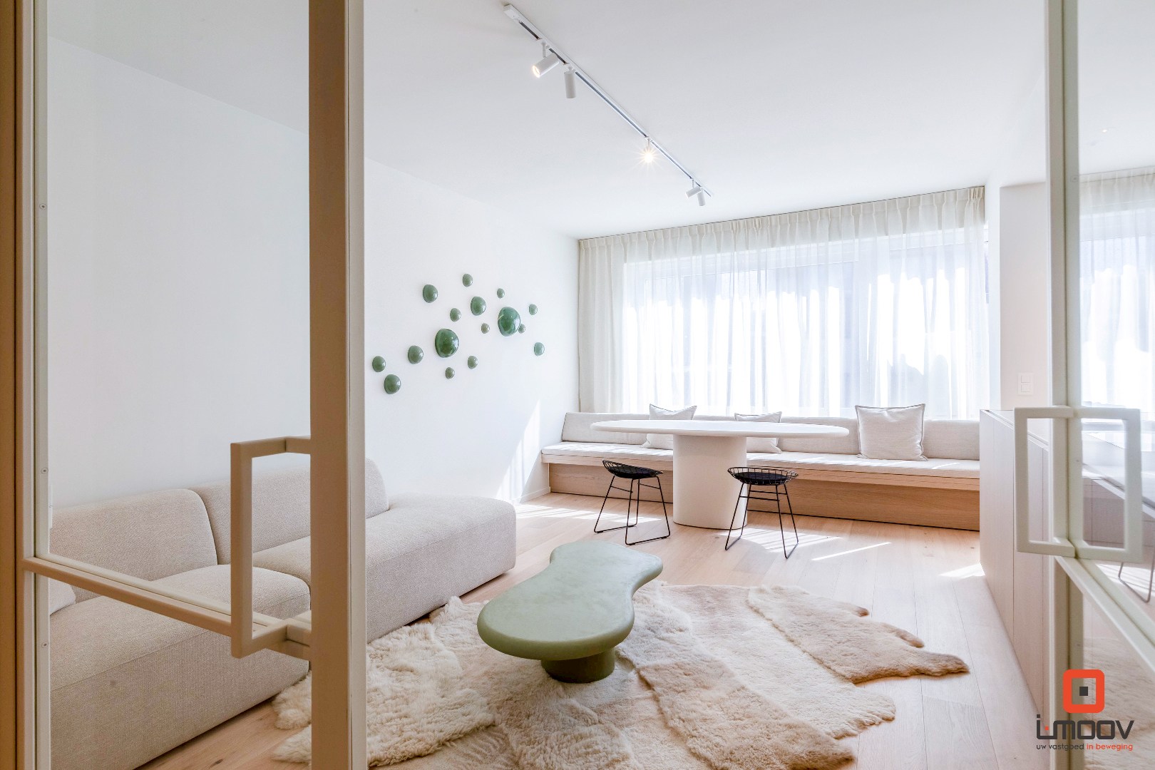 Luxueus tweeslaapkamer appartement met twee terrassen in hartje Oostende 