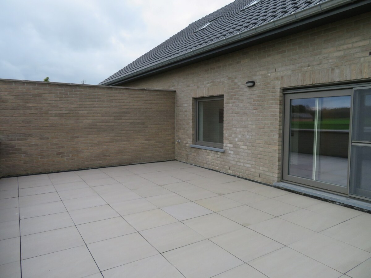 Recent appartement landelijk gelegen op de 1ste en 2de verdieping te Dilsen-Stokkem! 