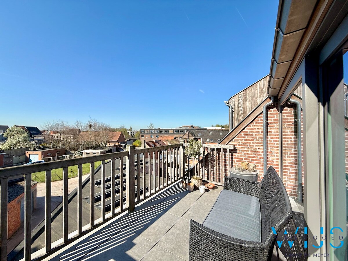 Instapklaar appartement met 2 slaapkamers &amp; terras te ASSENEDE ! 