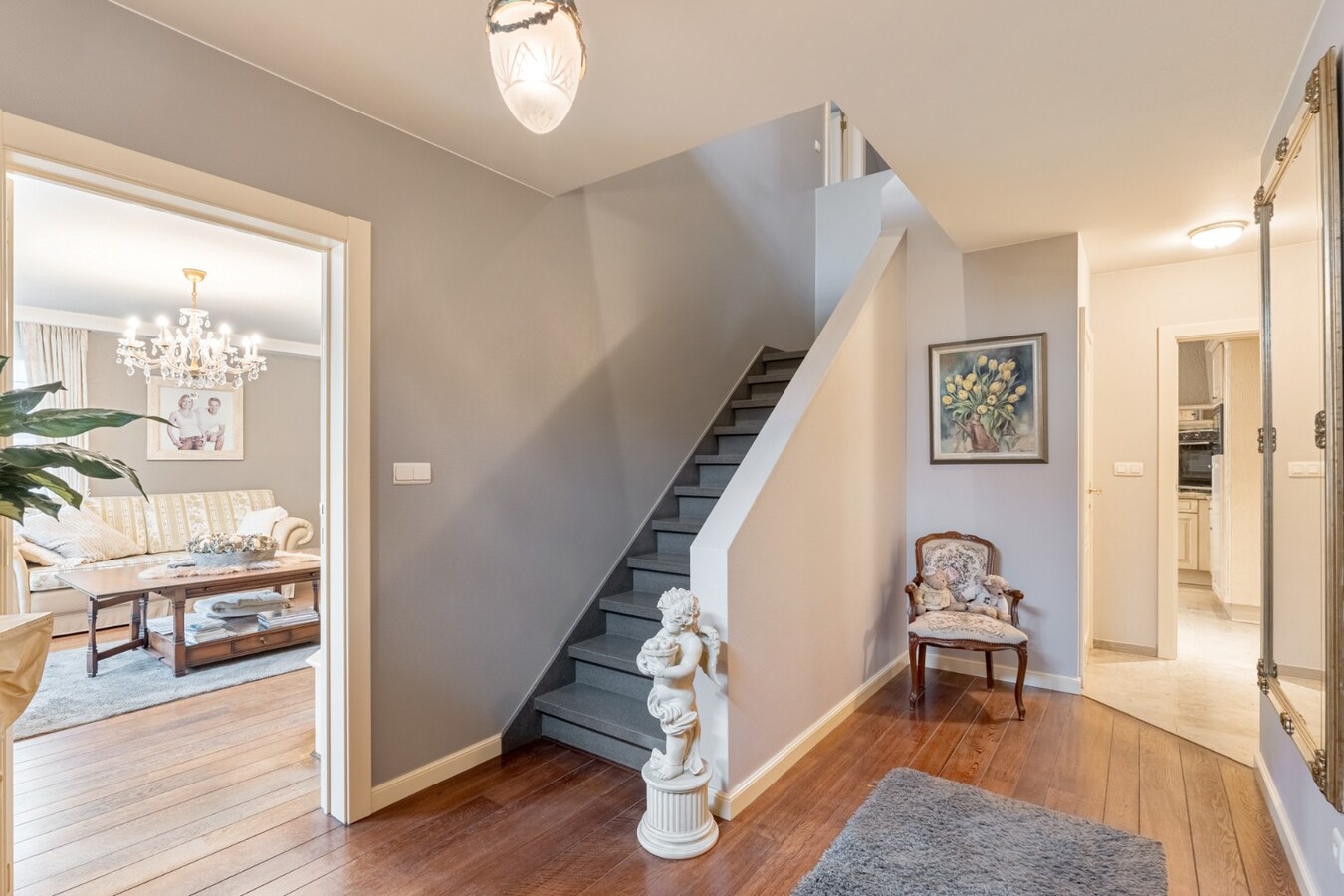 Stijlvolle, goed afgewerkte woning op een perceel van 6a32ca op een rustige locatie te Kinrooi! 