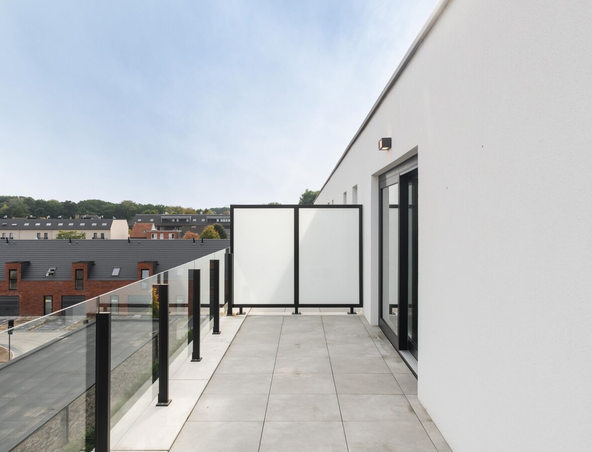 Penthouse (89m2) met uitzonderlijk ruim terras te koop in Emelgem (Izegem) 