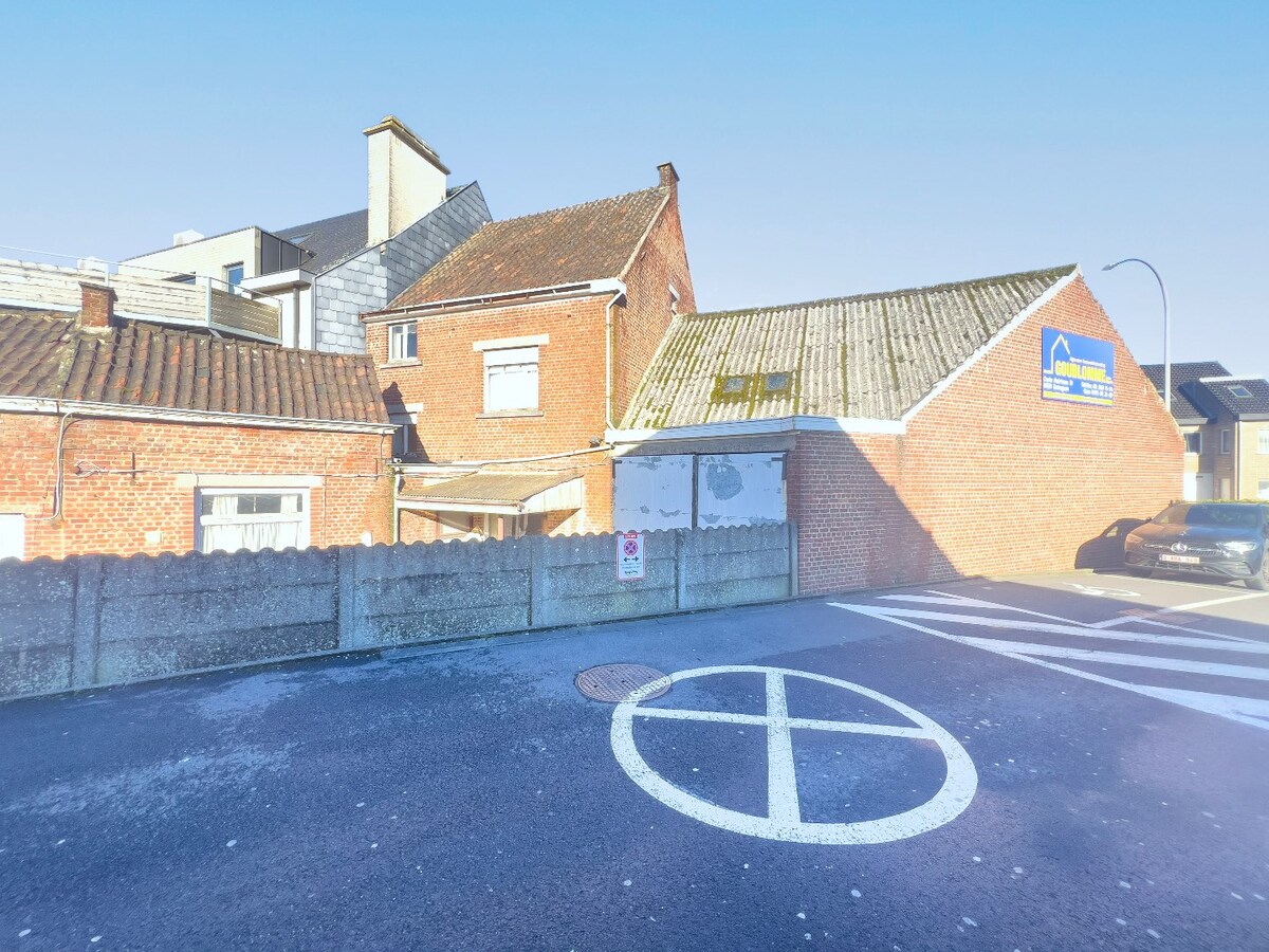 Projectgrond of renovatieproject nabij centrum Zottegem 