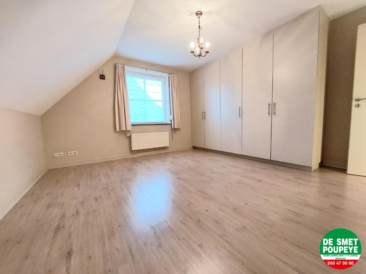 Rustig gelegen halfopen woning 