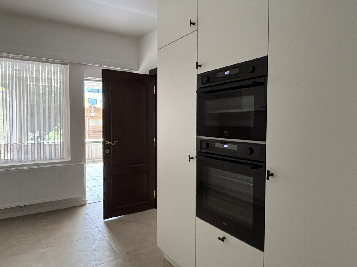 Instapklare energiezuinige huurwoning met 3 slaapkamers in hartje Sint-Antonius 