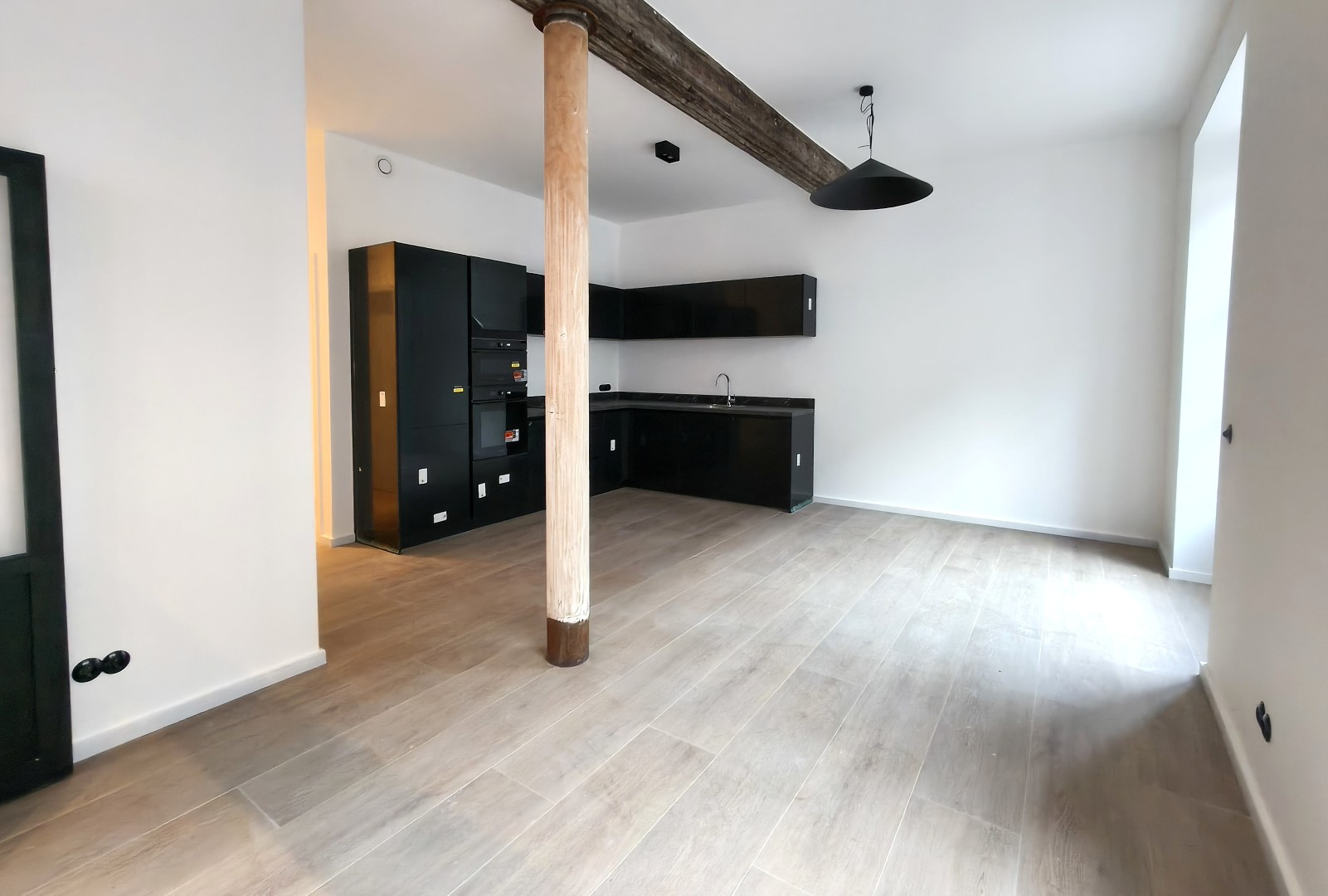 ENERGIEZUINIG APPARTEMENT - GELIJKVLOERS MET TERRAS 