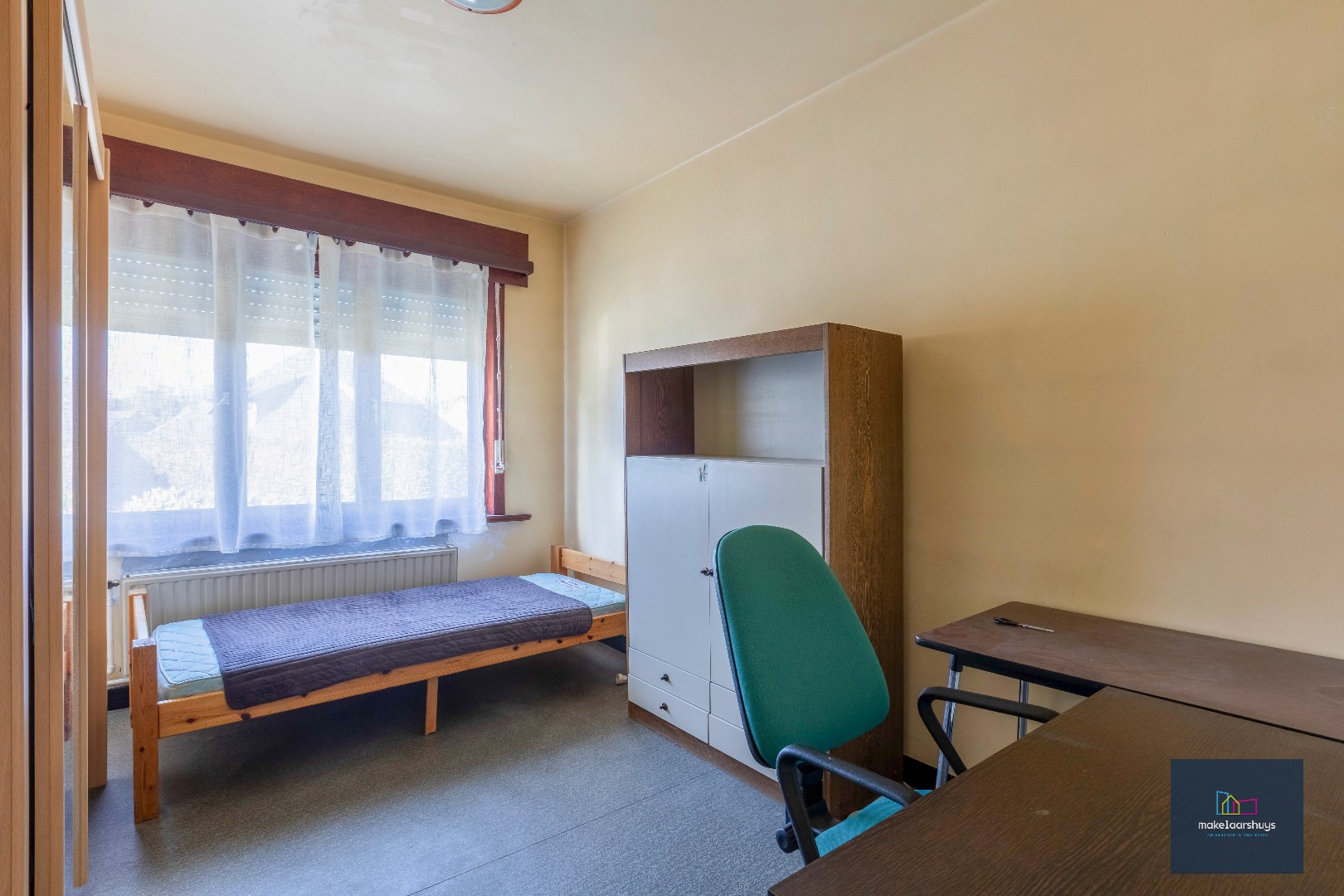 Ruime HOB met 4 slpk, ruime zolder, tuin en garage 