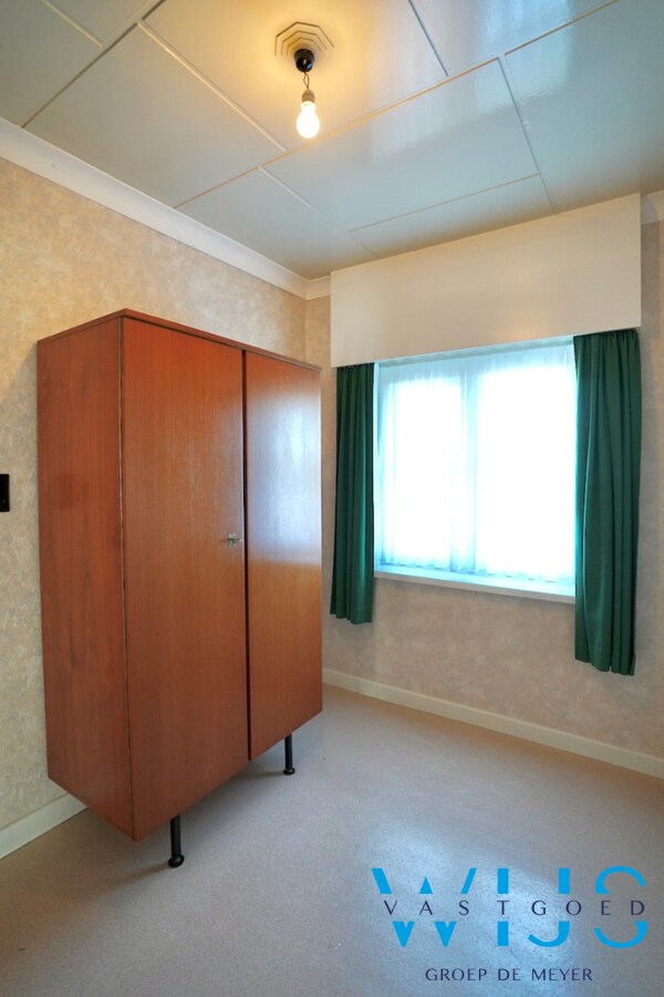 Te renoveren halfopen bebouwing op mooie ligging in Assenede ! 