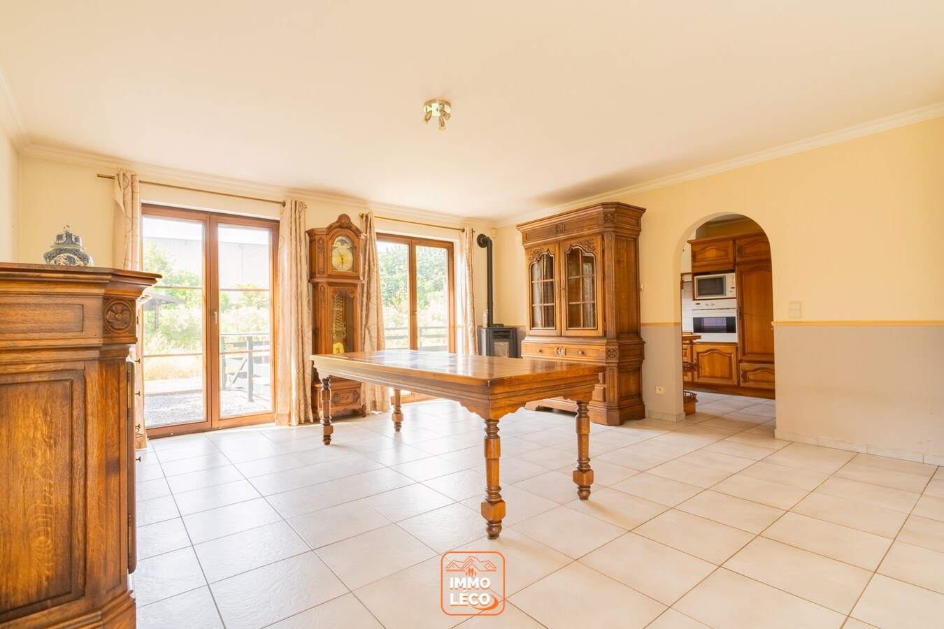 Villa semi "Plain-Pied" avec 2 garages, sur une parcelle de 759m², TOP POTENTIEL ! 