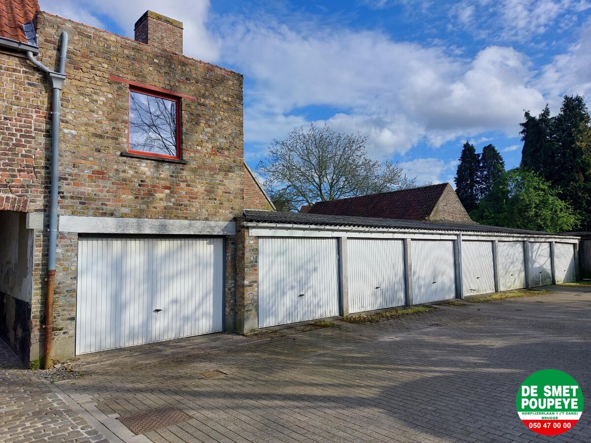 Garagebox met extra opslagruimte 