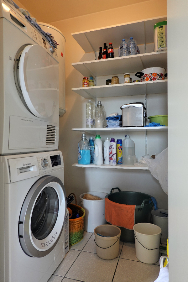 Duplexappartement in centrum Gistel met garage 