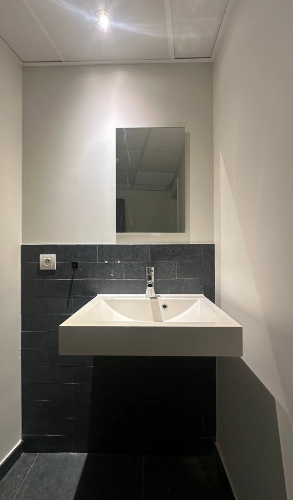 Kantoor of showroom te huur op zichtlocatie in Sint-Martens-Latem