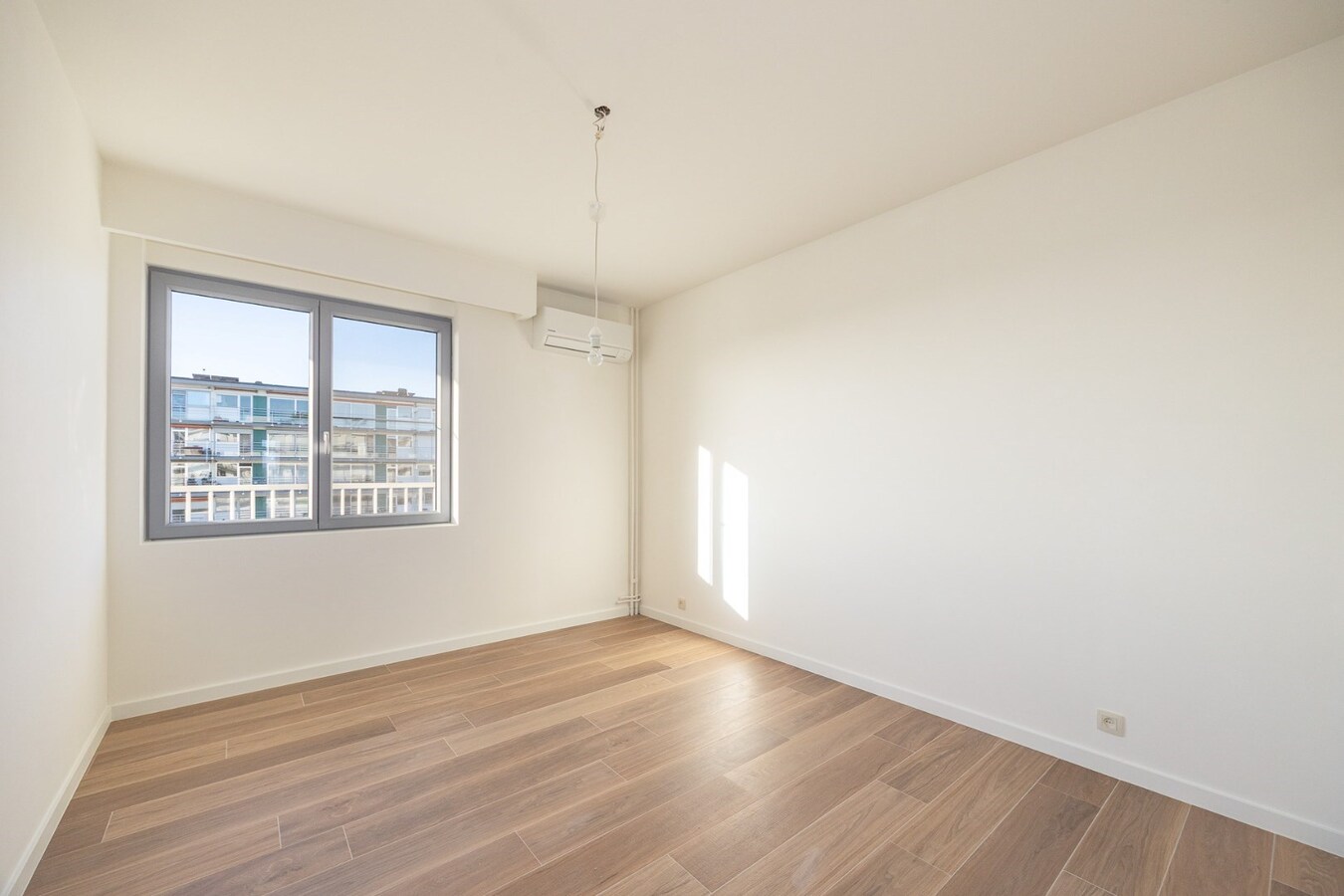Prachtig gerenoveerd appartement 104 m² met 3 slaapkamers 