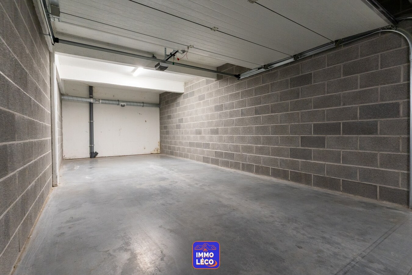 Garage 23 : Garage individuel sécurisé de 26,52m² 