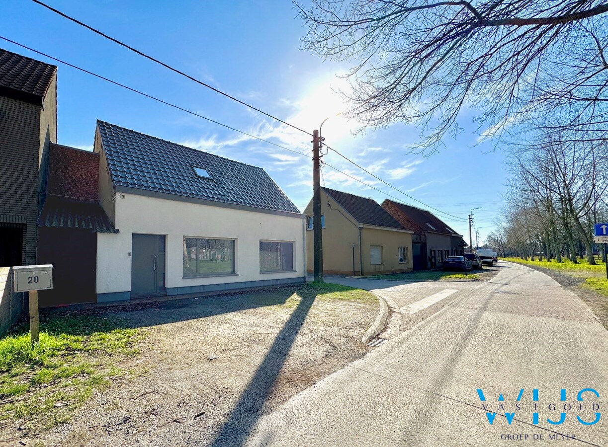 Instapklare woning met 5 slaapkamers te Evergem/ Doornzele! 