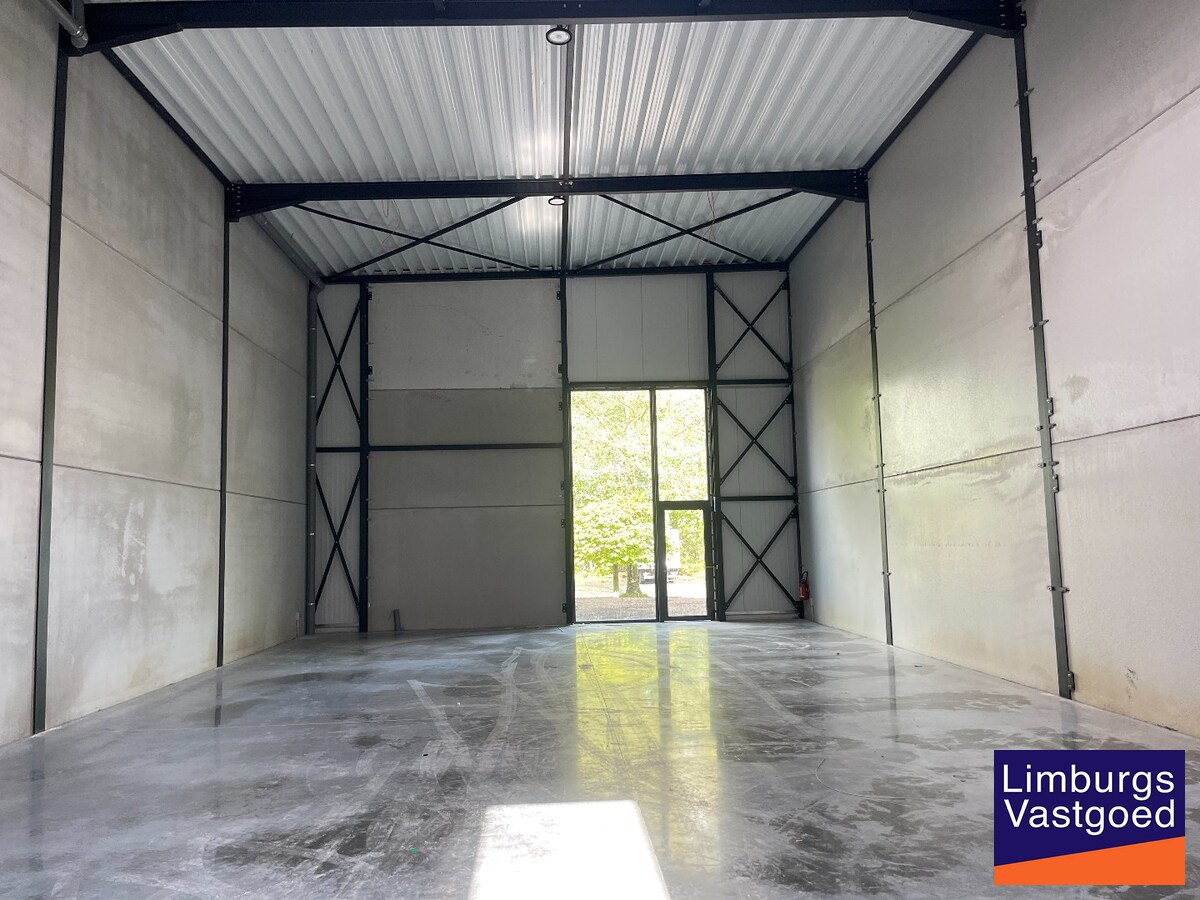 UNIT 7F - Moderne bedrijfshal van  200m² TE HUUR 