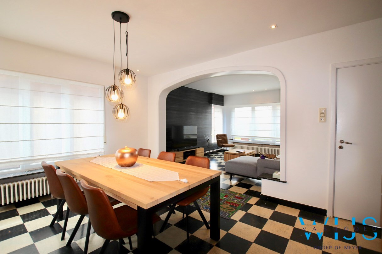 Leuk &amp; gezellig woonhuis te centrum ERTVELDE ! 