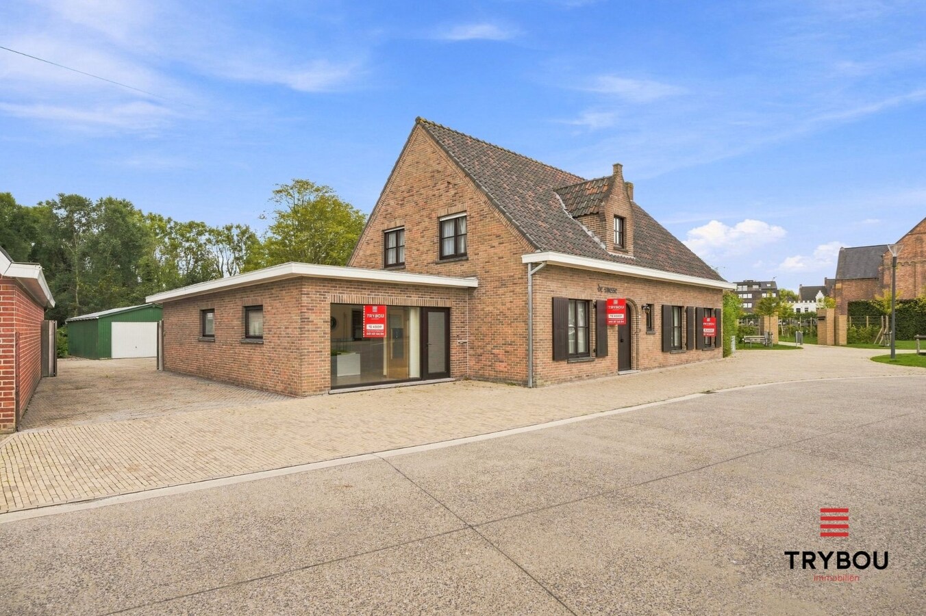 Ruime alleenstaande villa op een royaal perceel van 1265m² 