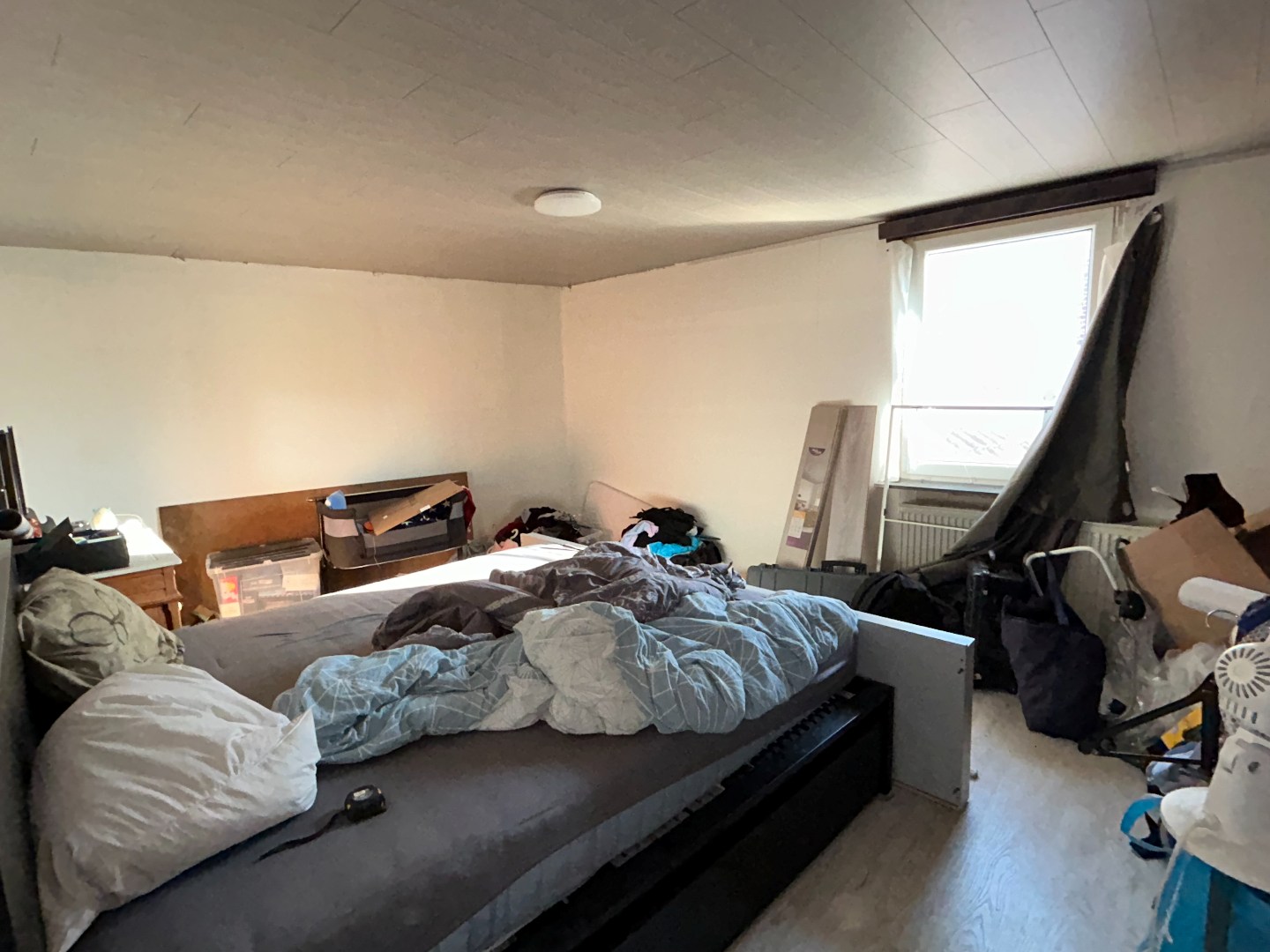 Ruime, verder af te werken, centrum woning op 229m² 