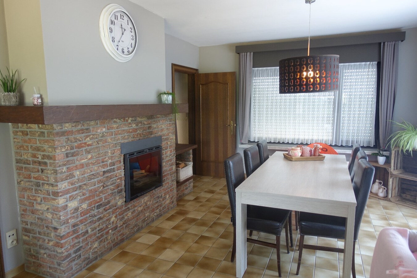 Landelijk gelegen woning met grote tuin 