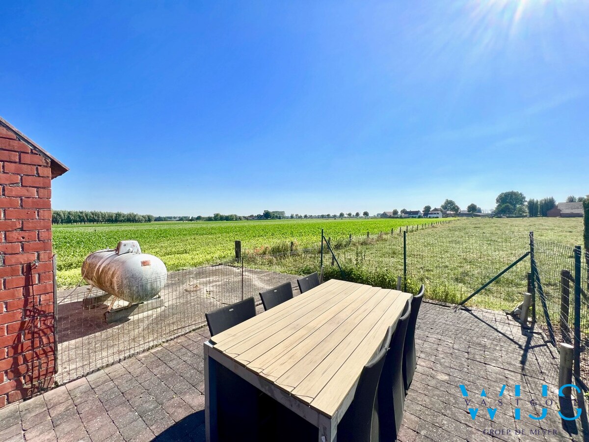 Toffe landelijk gelegen woning in Sint – Laureins ! 