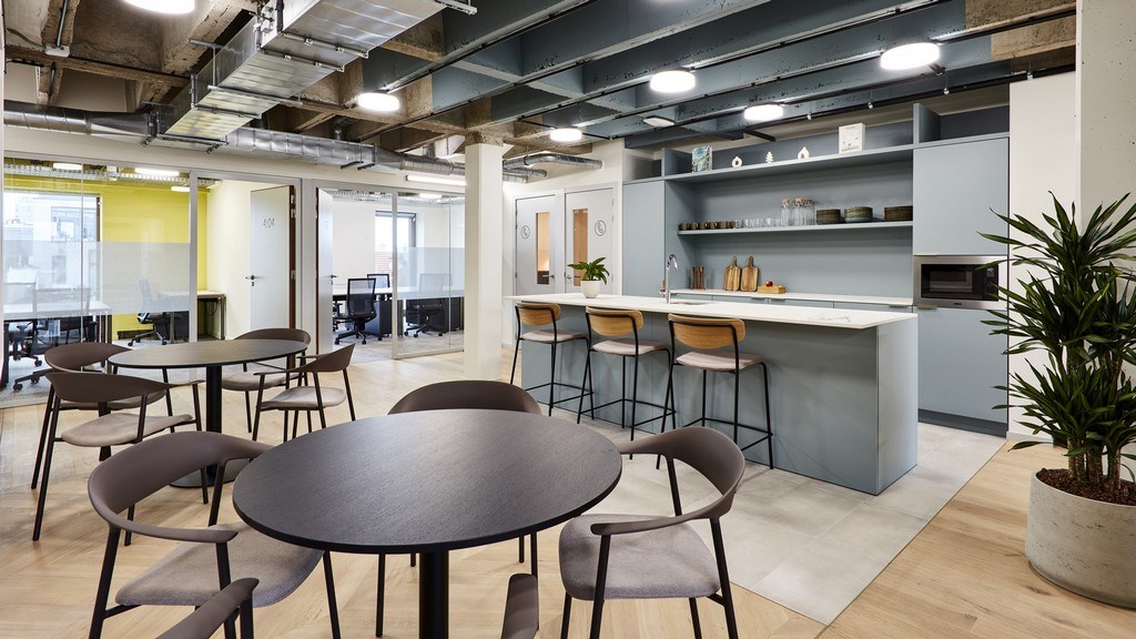 Instapklare kantoorplateaus te huur in Clockwise Antwerpen